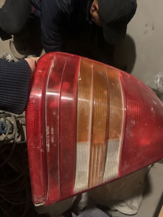 Задни габарит w202 оригинал