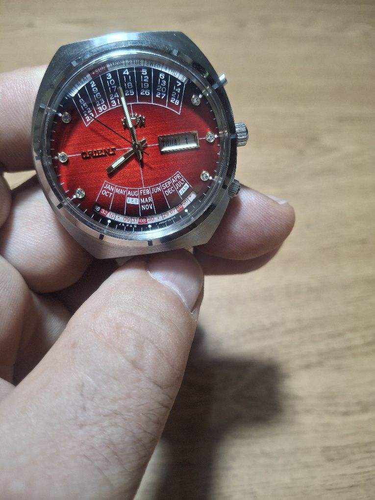 Продавам Ориент вечен календар, Orient perpetual calendar