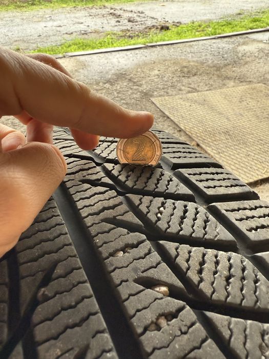 265/35/18-2бр 245/40/18 - 2бр.