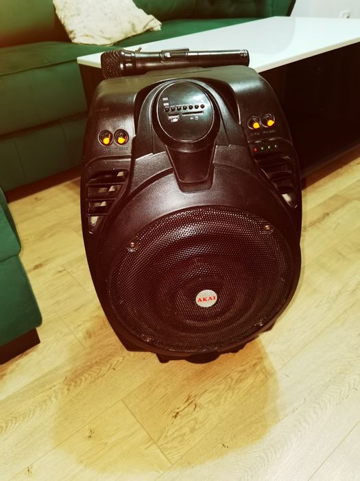 Boxă portabila Akai x10