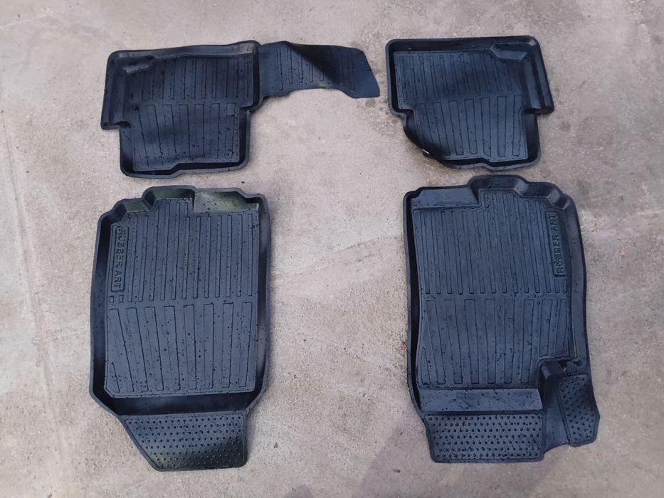 Коврики для автомобиля