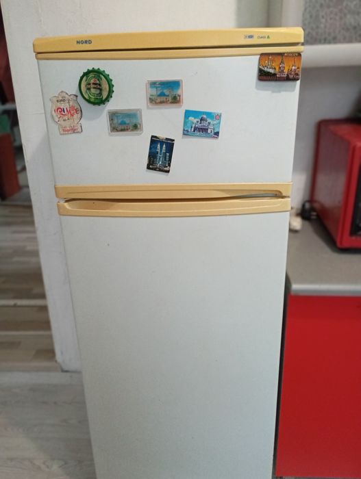 Продам холодильник