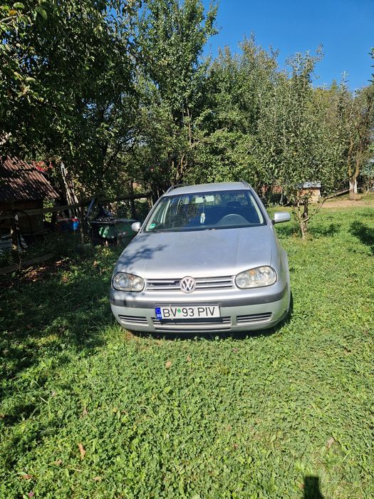 Masina golf 4 2004