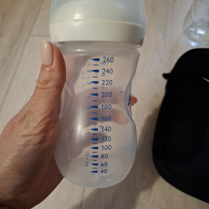 Нагревател за шишета, термо чанта и 3 шишета Philips Avent