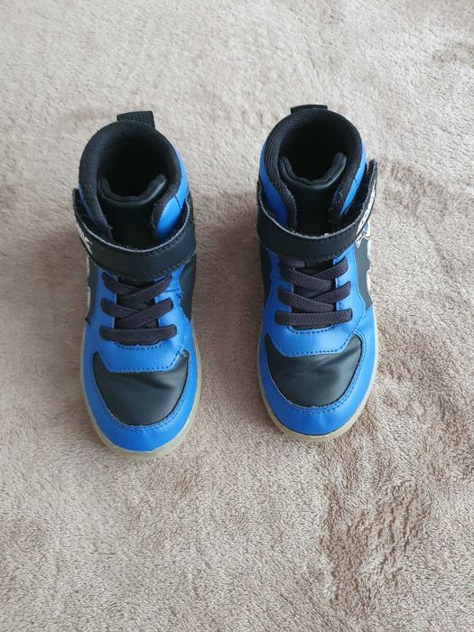 Adidasi / Ghete Sonic 26