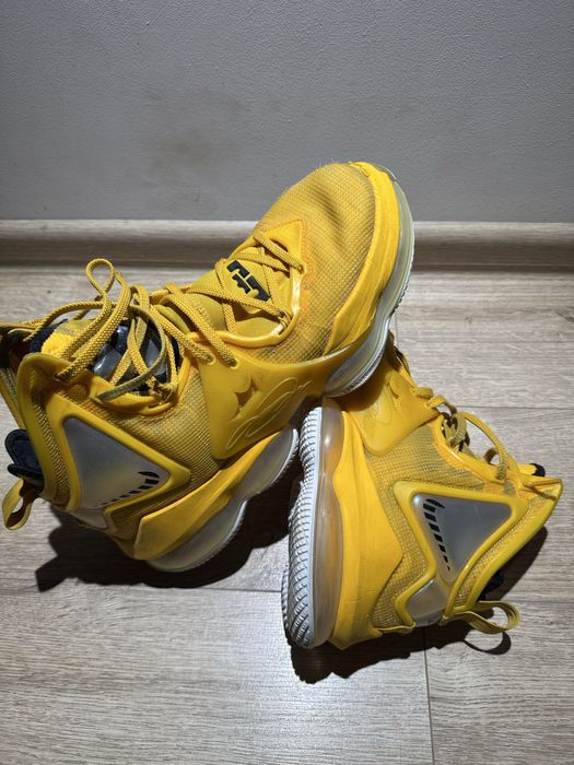 Adidasi pt Basketball Nike LeBron 19 Hard Hat, masura 42