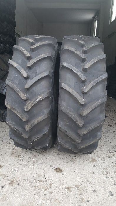 Cauciucuri noi radiale 580/70 R38 pentru tractor spate anvelope TL