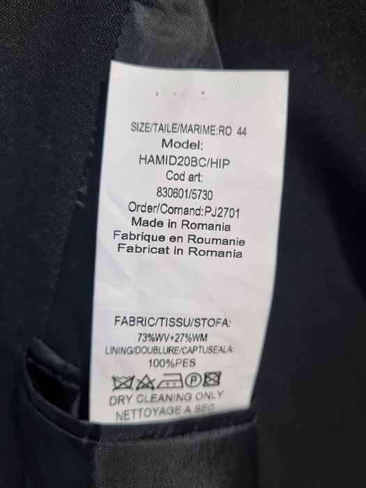 Costum SEROUSSI marimea 44/46