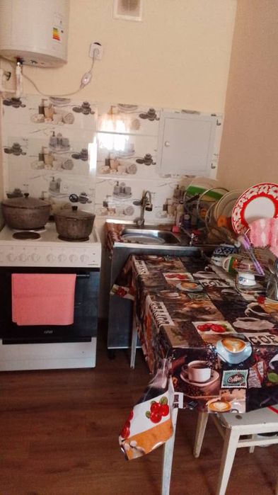Сдаеться квартира в Янгиере на 58м цена 2 млн в месяц.