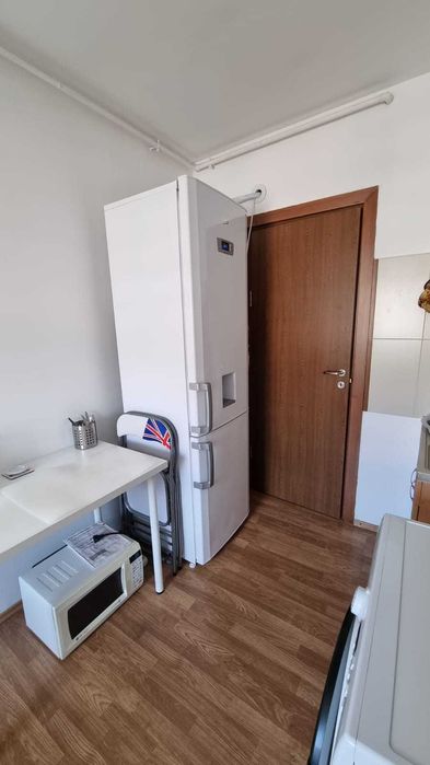 Inchiriez garsoniera spatioasa in Confort City disponibila imediat