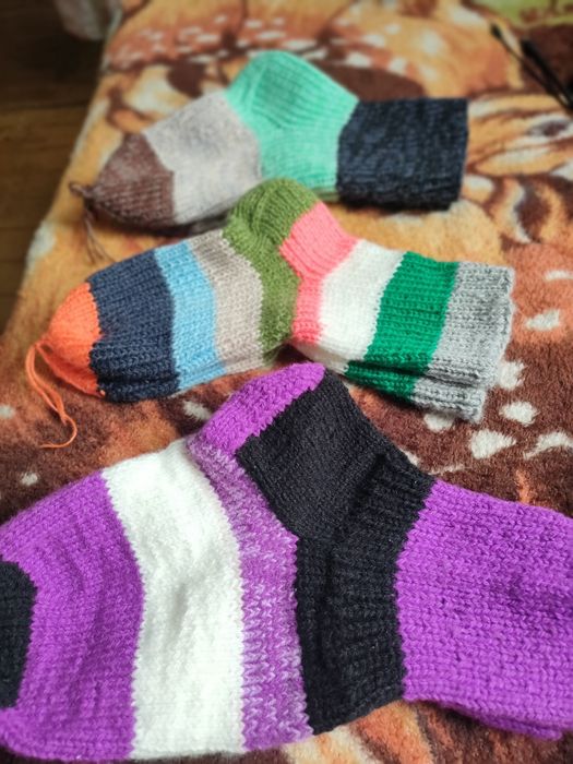 Носки ручной работы