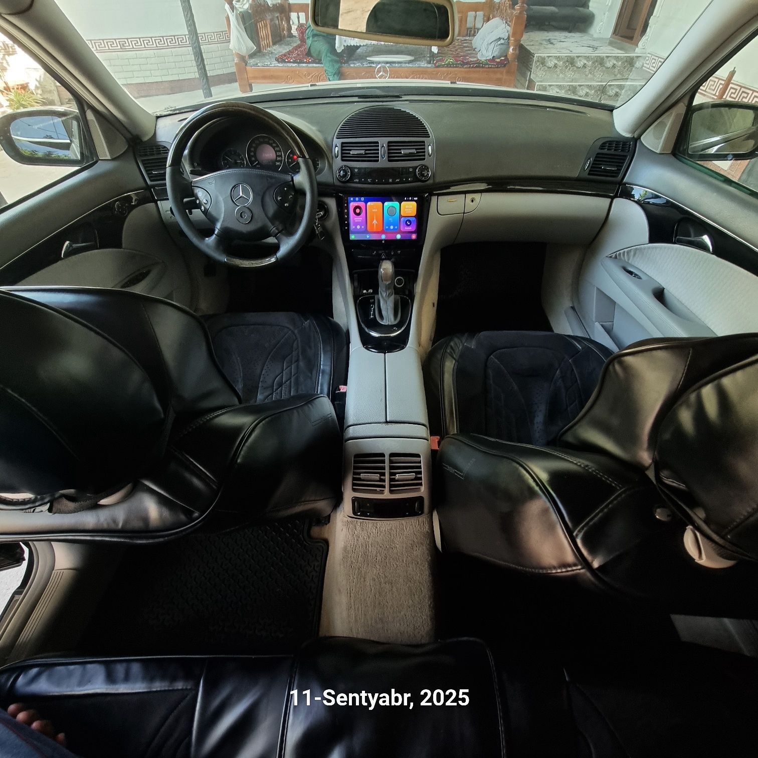 Mersedes bens w 211 sotiladi