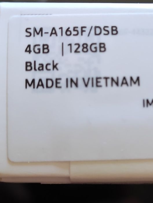 телефон Samsung A16 неотварян
