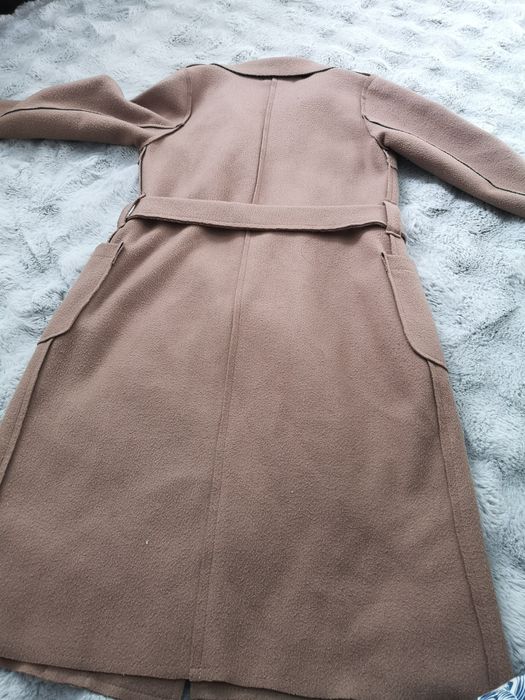 Продаётся пальто