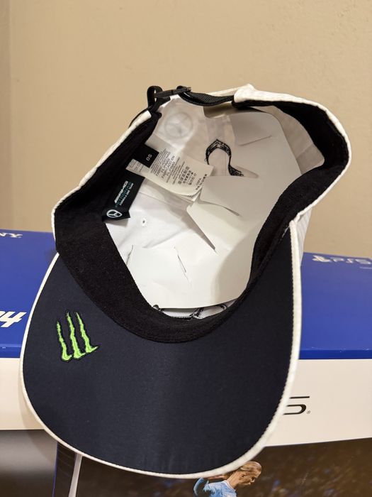 AMG Petronas F1 Team Hamilton Шапка