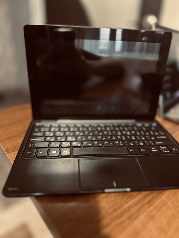 Планшет-трансформер Nextbook NXW10QC32G