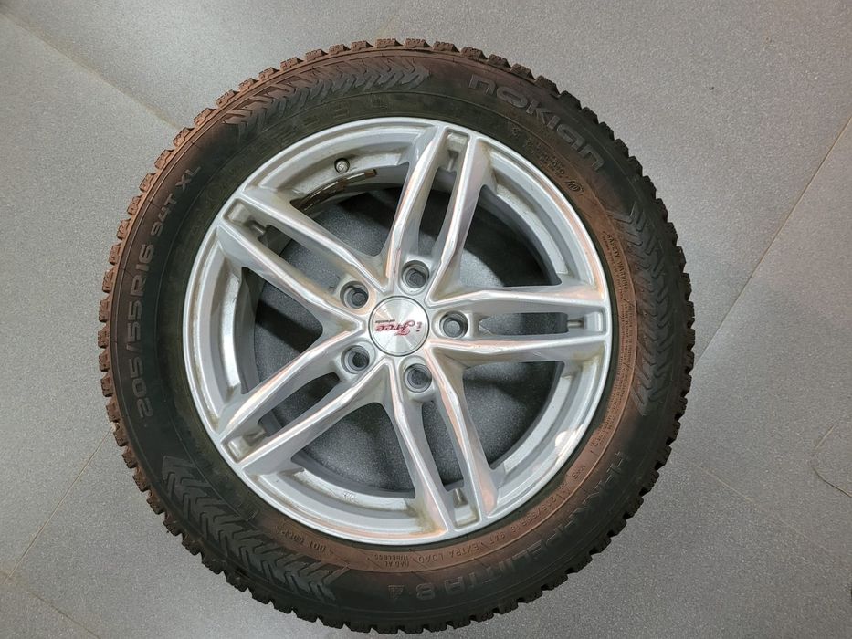 Автошины 205/55R16 шипованные