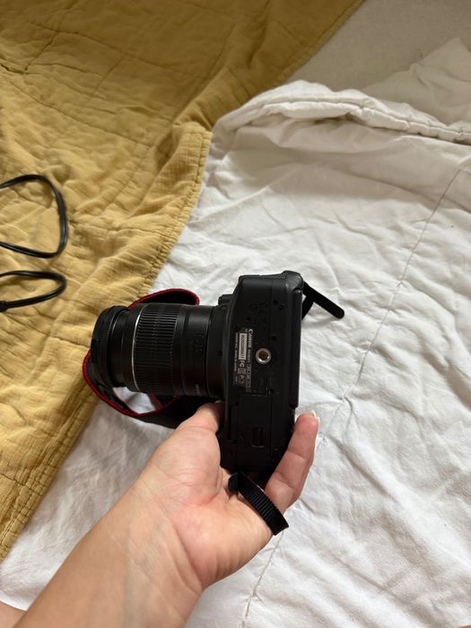 Фотоапарат Canon Rebel Eos T4i