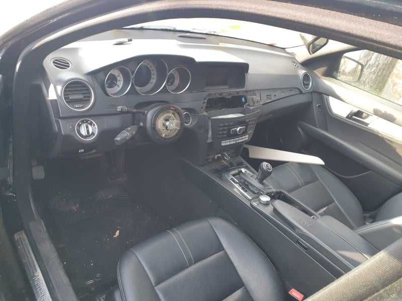 Dezmembrari Mercedes-Benz C-Class w204 facelift 2.2 CDi 136 cai
