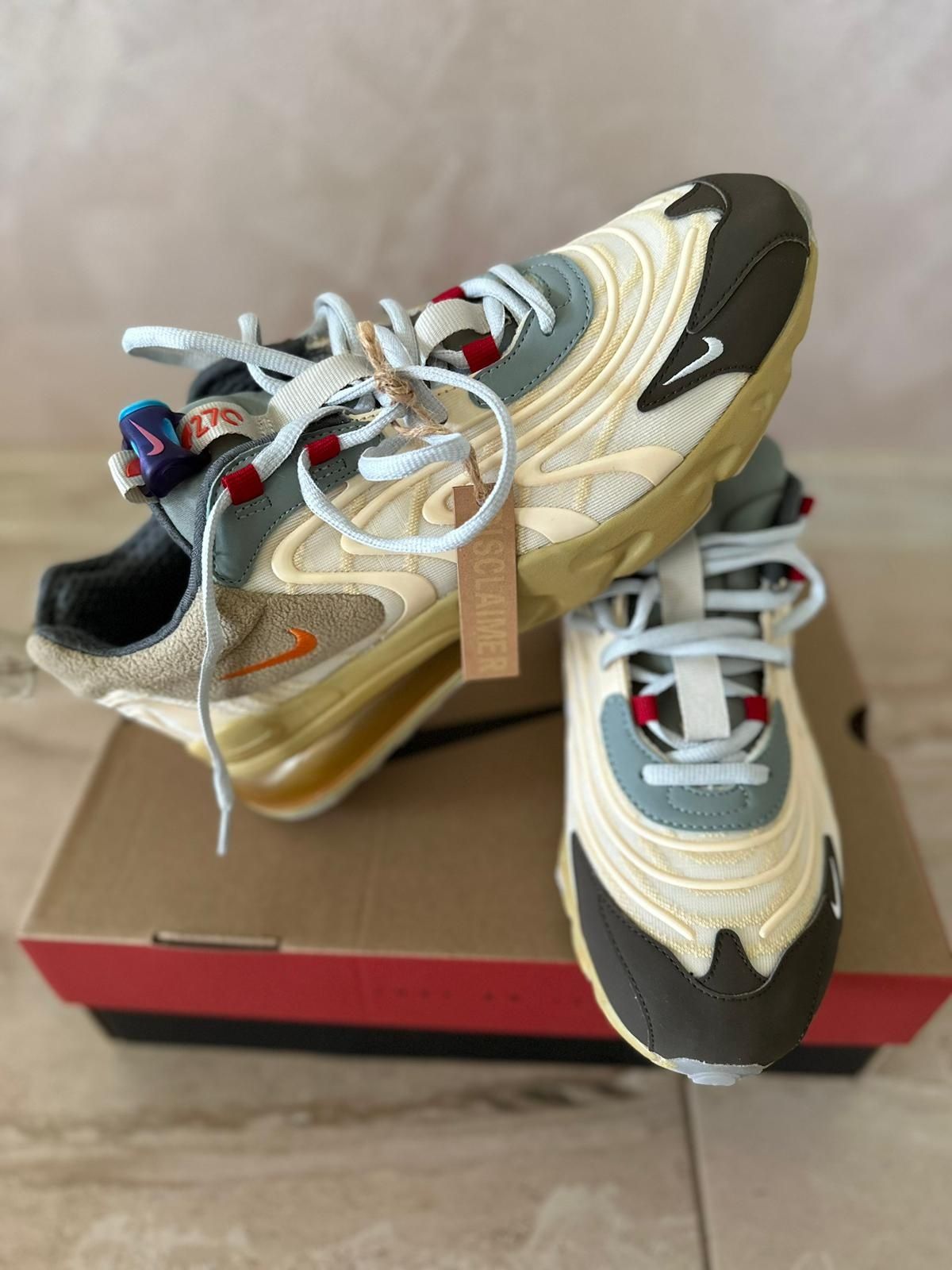 Air Max Travis Scott 270