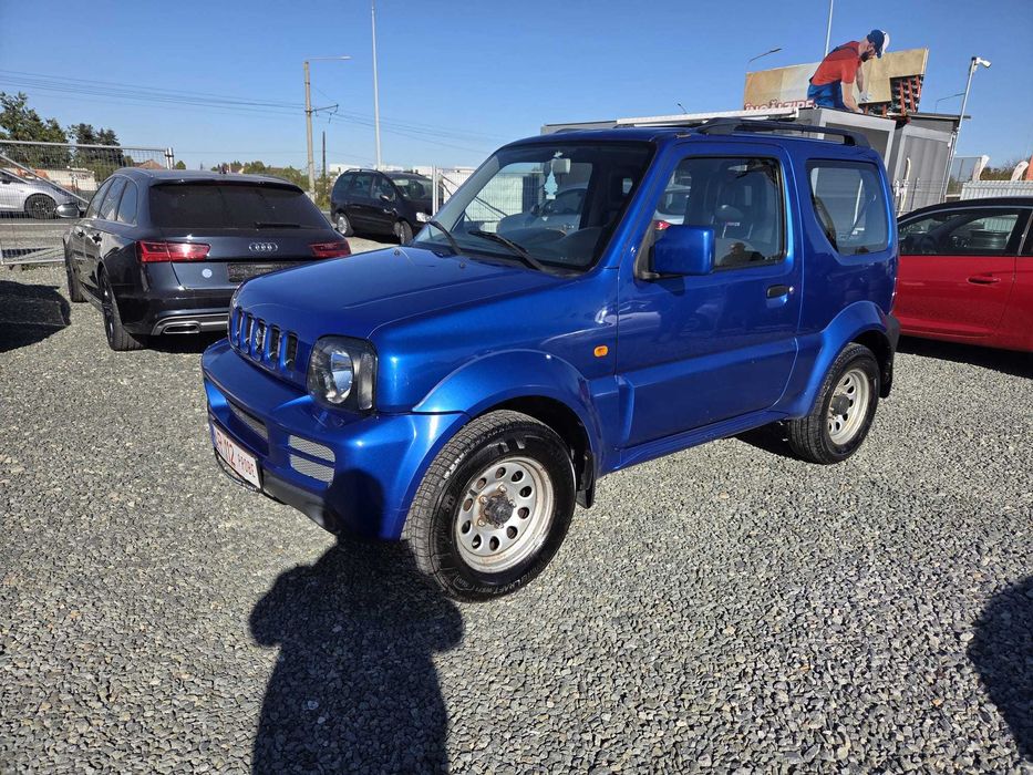 Suzuki Jimmy 1.3 benzina 4x4 an 2008 Clima