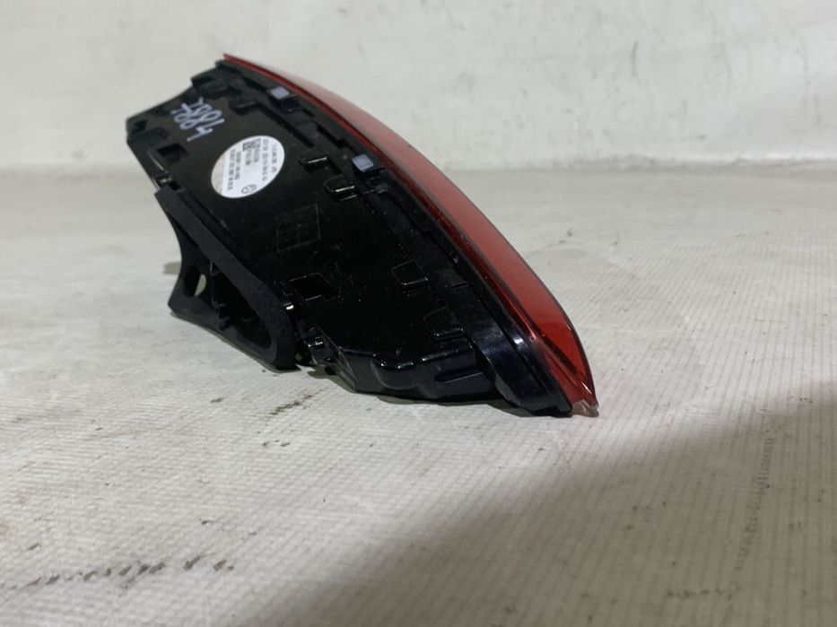 Lampa stop dreapta pe hayon, Skoda Enyaq, 2021, 2022, 2023, 2024, cod origine OE 5LG945308C.