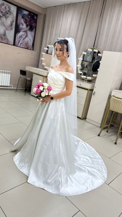 Продам свадебное платье