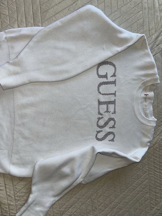Зимен пуловер Guess