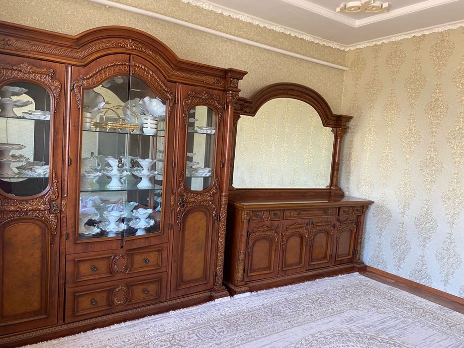 Горька для гостиной комодымен бірге сатылады срочна