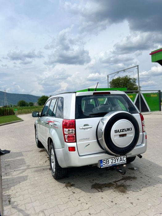 Vînd Suzuki Grand Vitara
