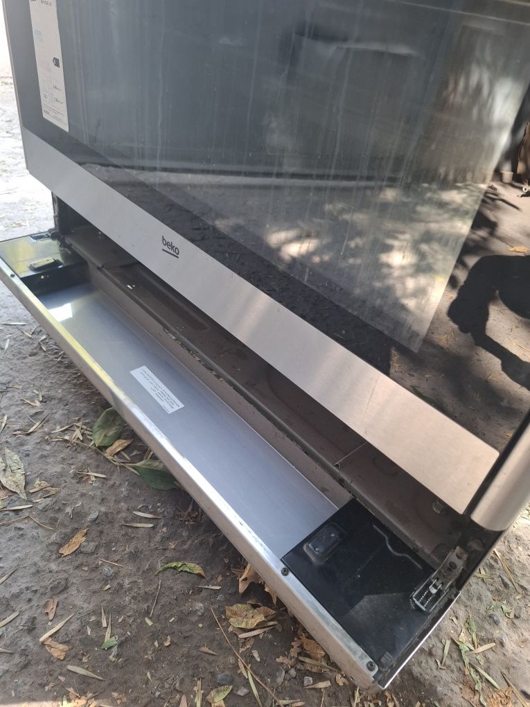 Gaz plita sotiladi