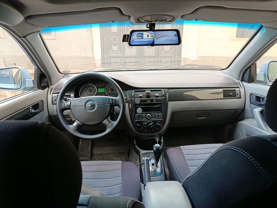 Gentra 3pozisiya avtomat 2017 delfin 135000probeg