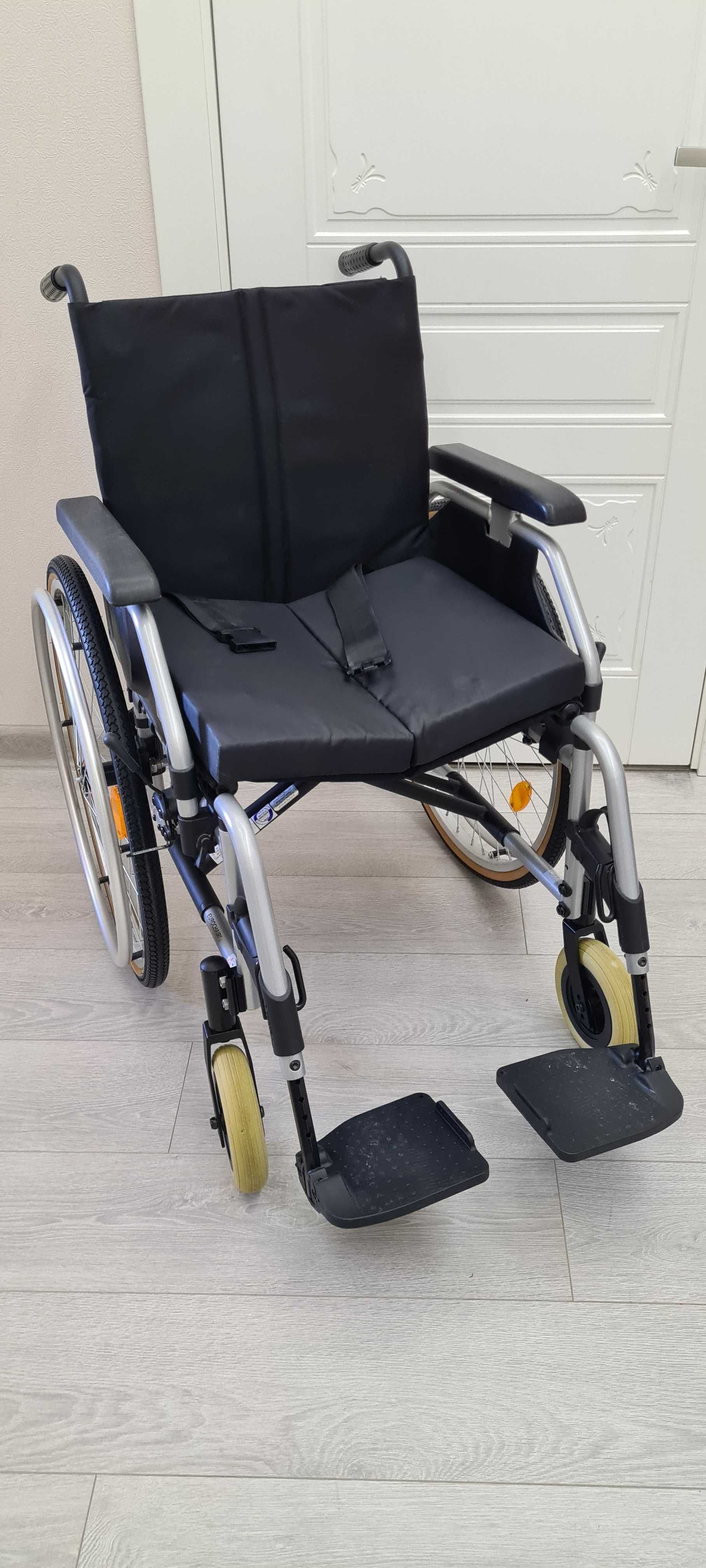 Продам инвалидное кресло коляску MAYRA (Германия)