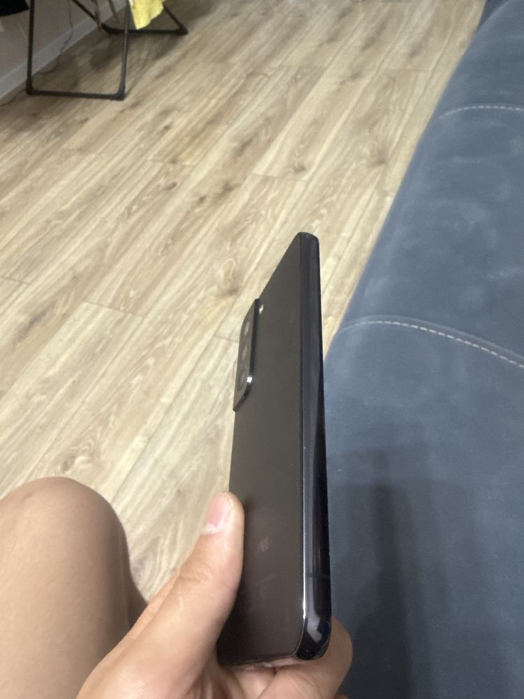 Продается Samsung s22