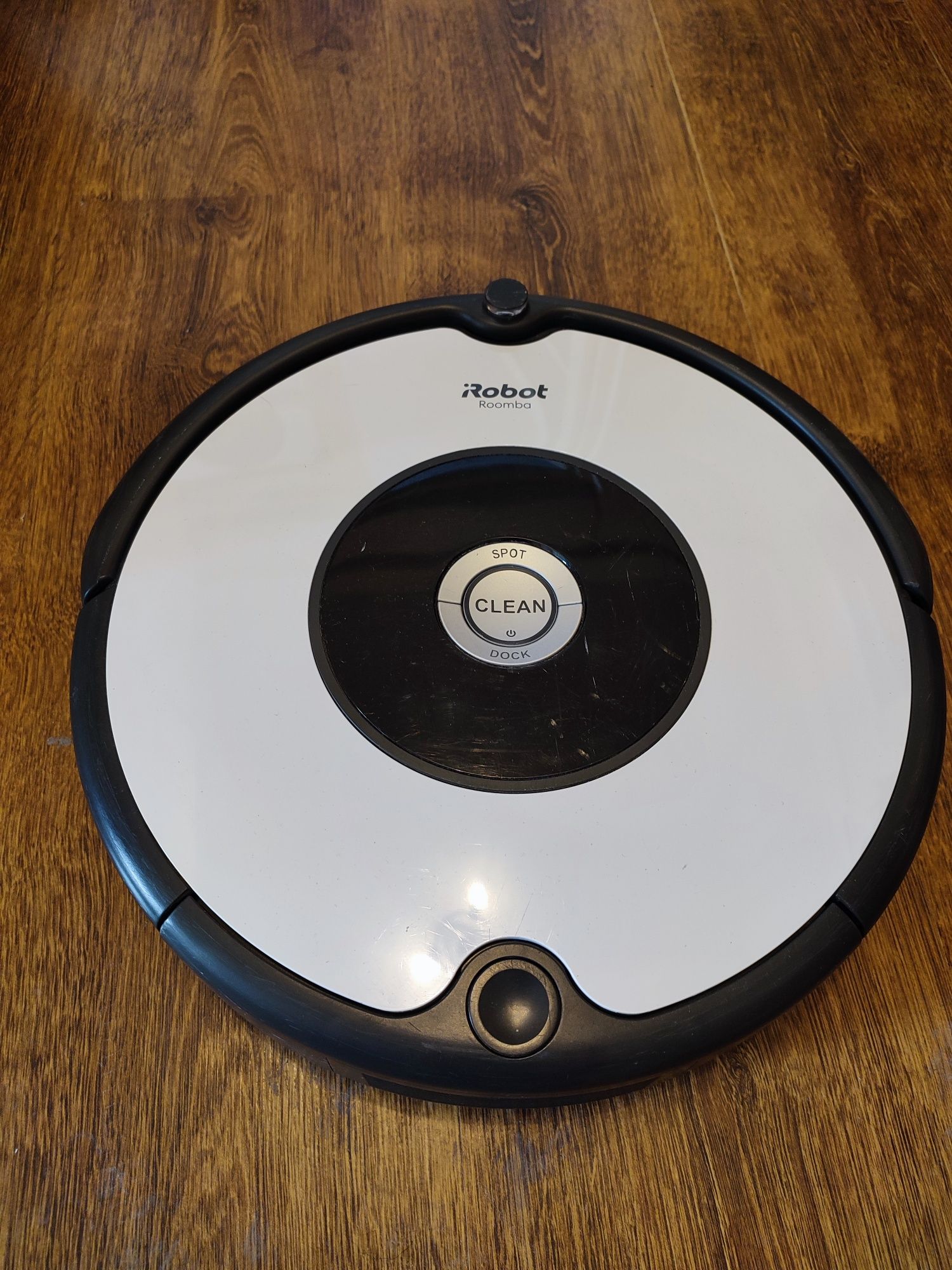 Aspirator robot iRobot Roomba 605
