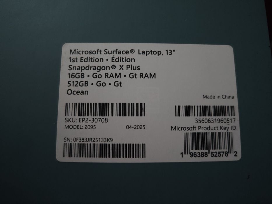 Black friday, Surface laptop 13, 2025 , Snapdragon X plus, 16gb ram/51