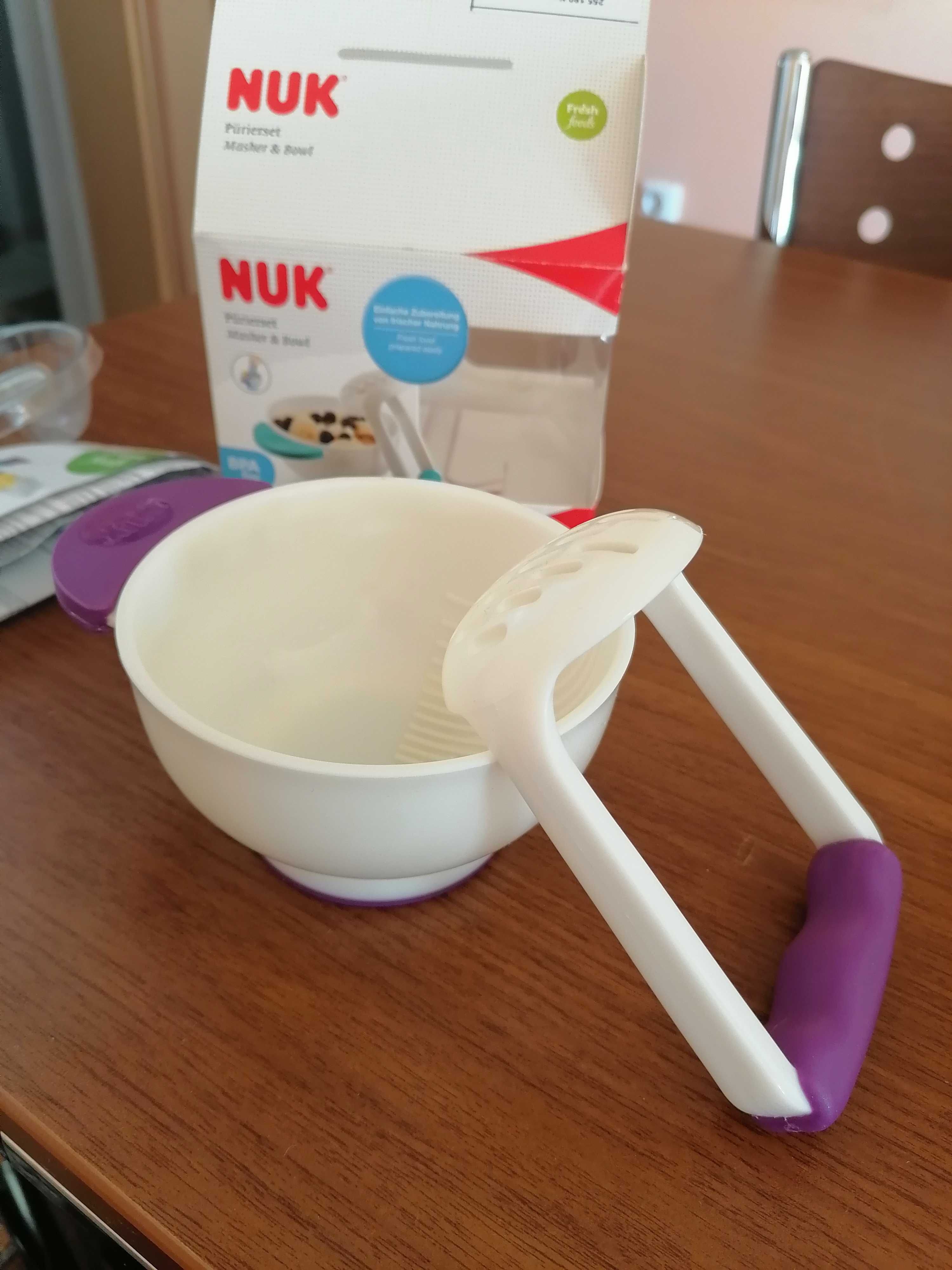NUK Пластмасова купичка с пасатор