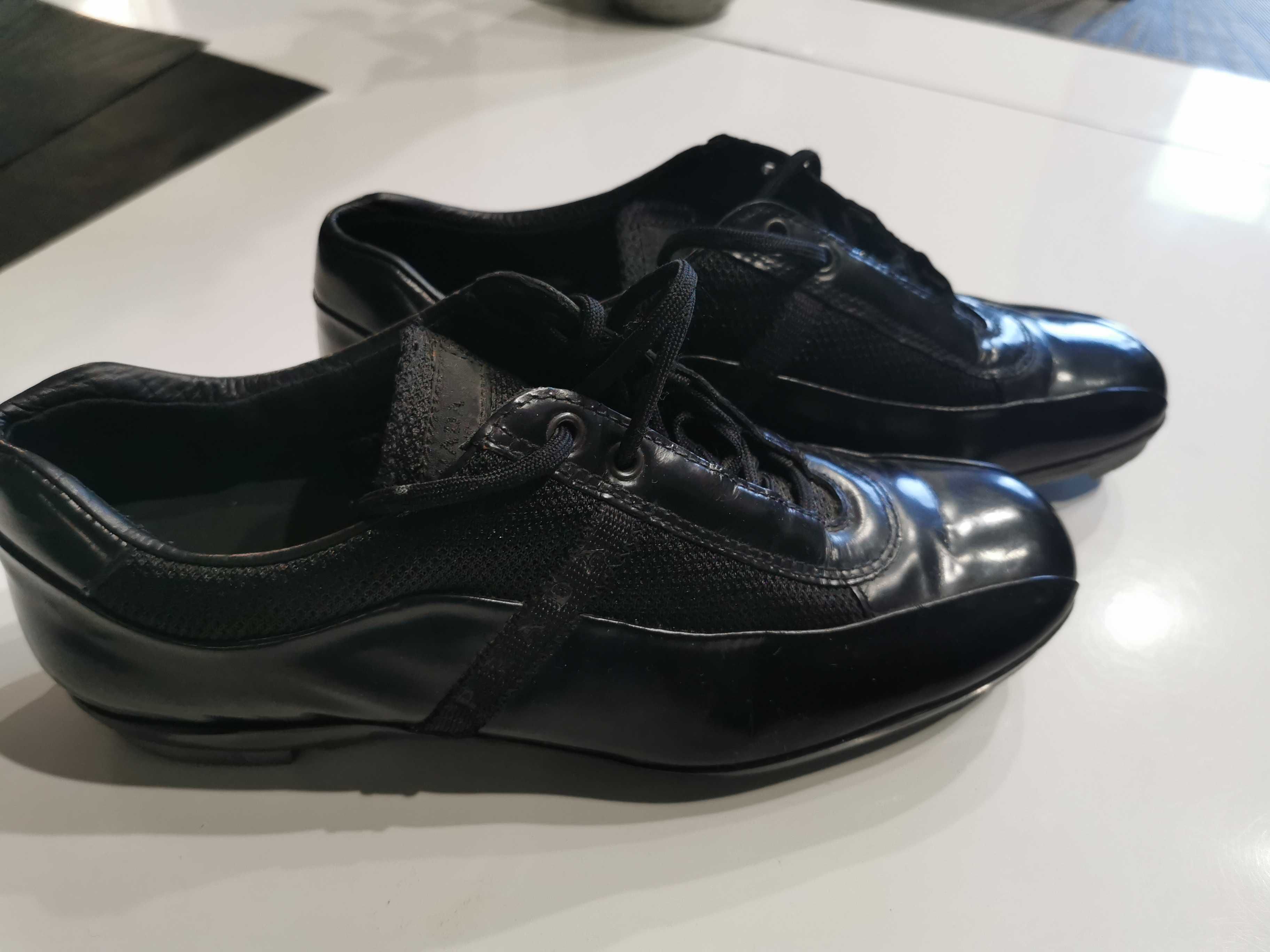 Pantofi Prada nr 39 femei