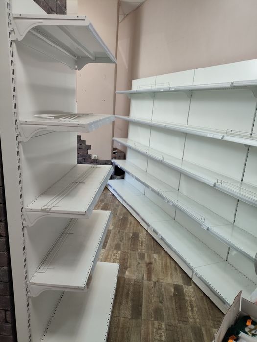 Метални стелажи, метални рафтове, стелажи за магазини  5 нива