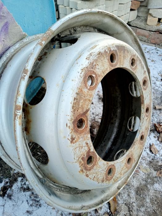 Темір дискі сатылады 22,5×9.00