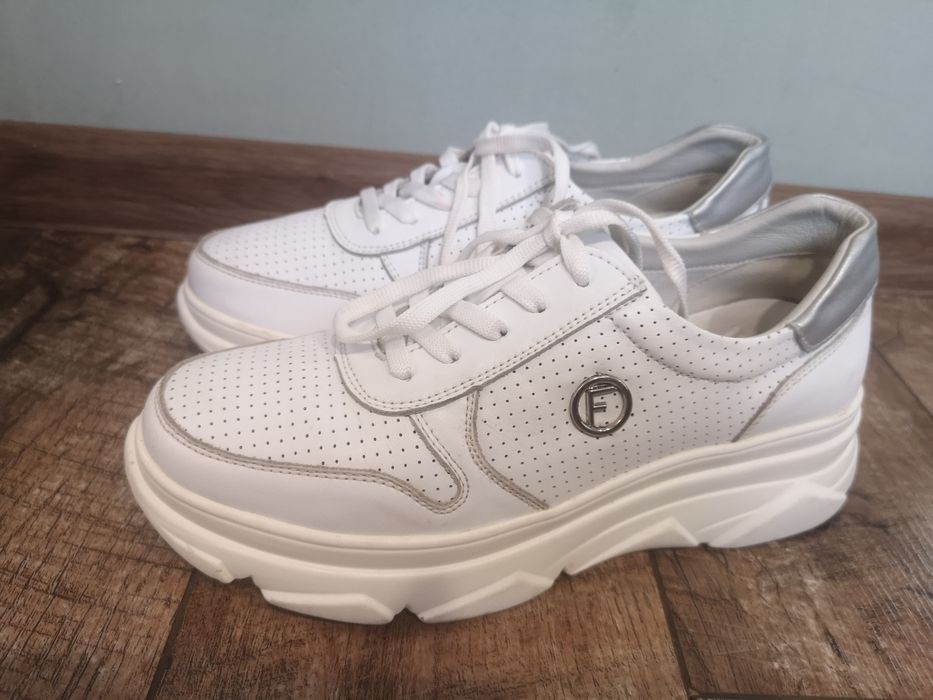 Обувки естествена кожа, номер 40