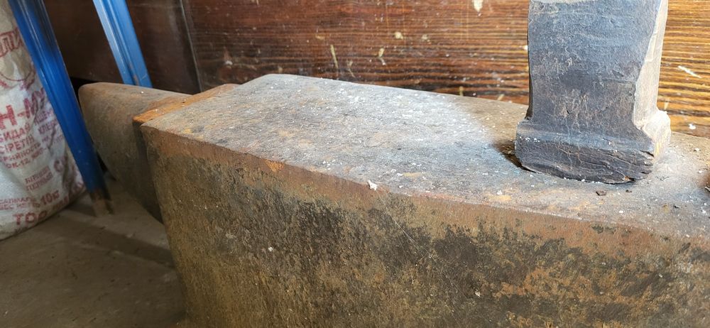 Продается Наковальня