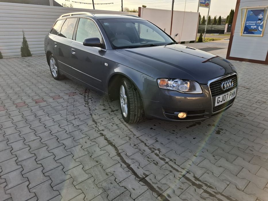 Vând Audi A4 b7 170 cai