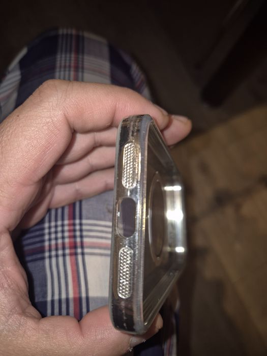 Husa Iphone 12 -11 silicon originala .