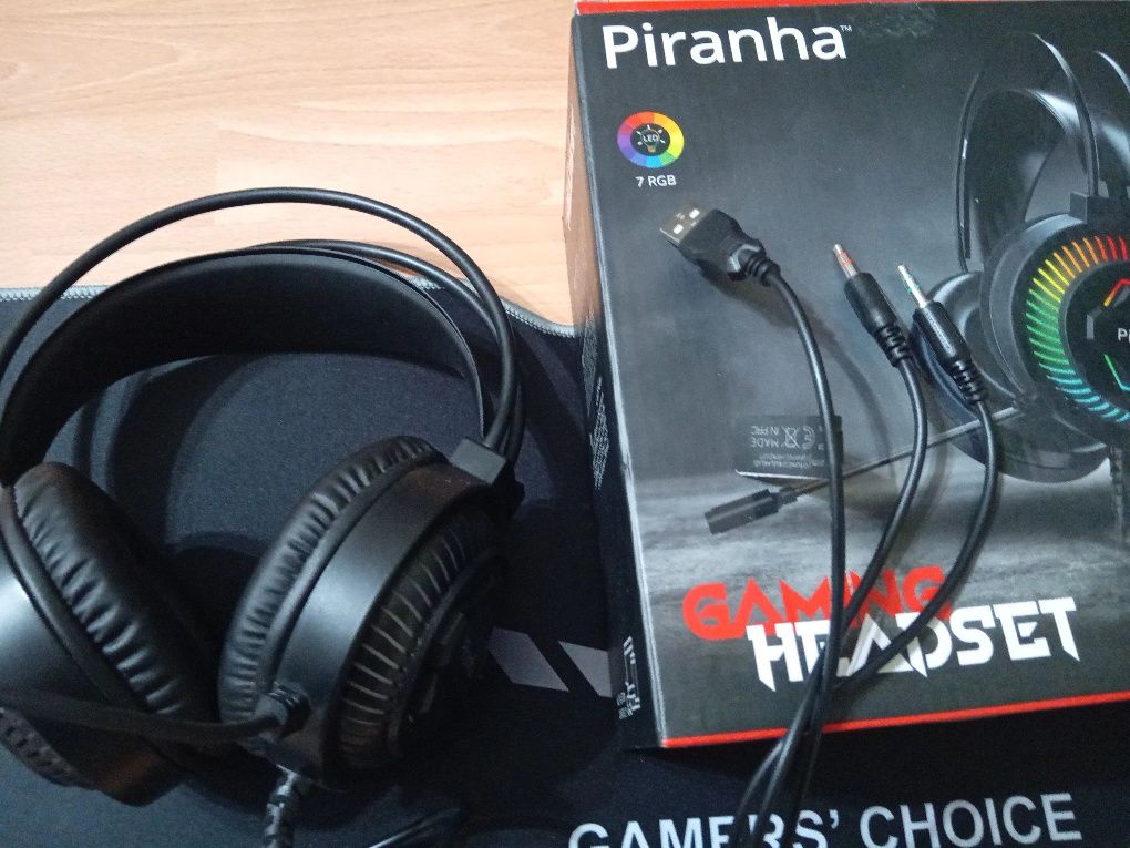 Gaming слушалки с RGB