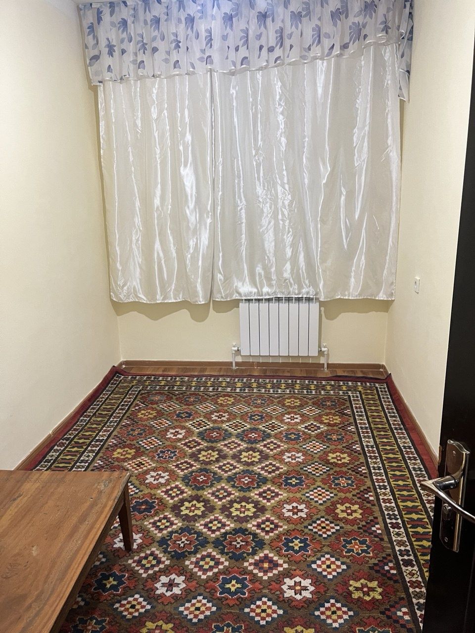 3 honali Kvartira ijaraga qoyamanni g'ishtli 7-etajkada 5-etaj Liftli