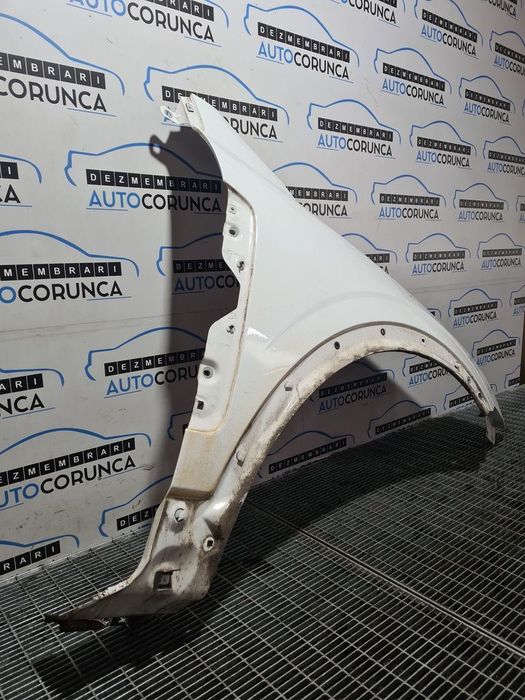 Aripa Dreapta Fata Opel Antara Facelift 2010 - 2015 4 Usi ALB (948) DEFECT LA PARTEA PRAG