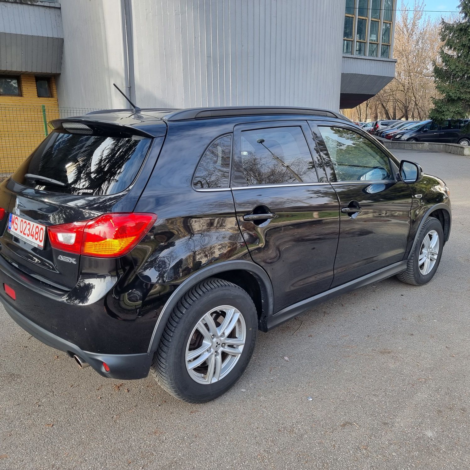 Mitsubishi asx 1.8