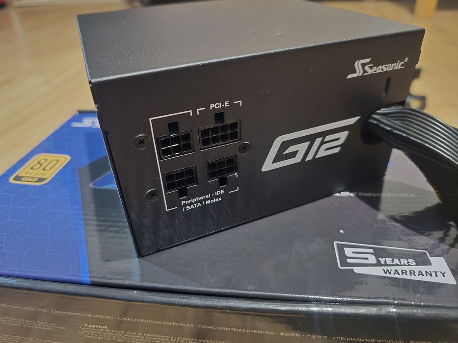Захранване Seasonic G12 GM-650 80+ Gold полу-модулно