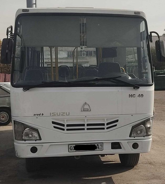 ISUZU автобус сотилади